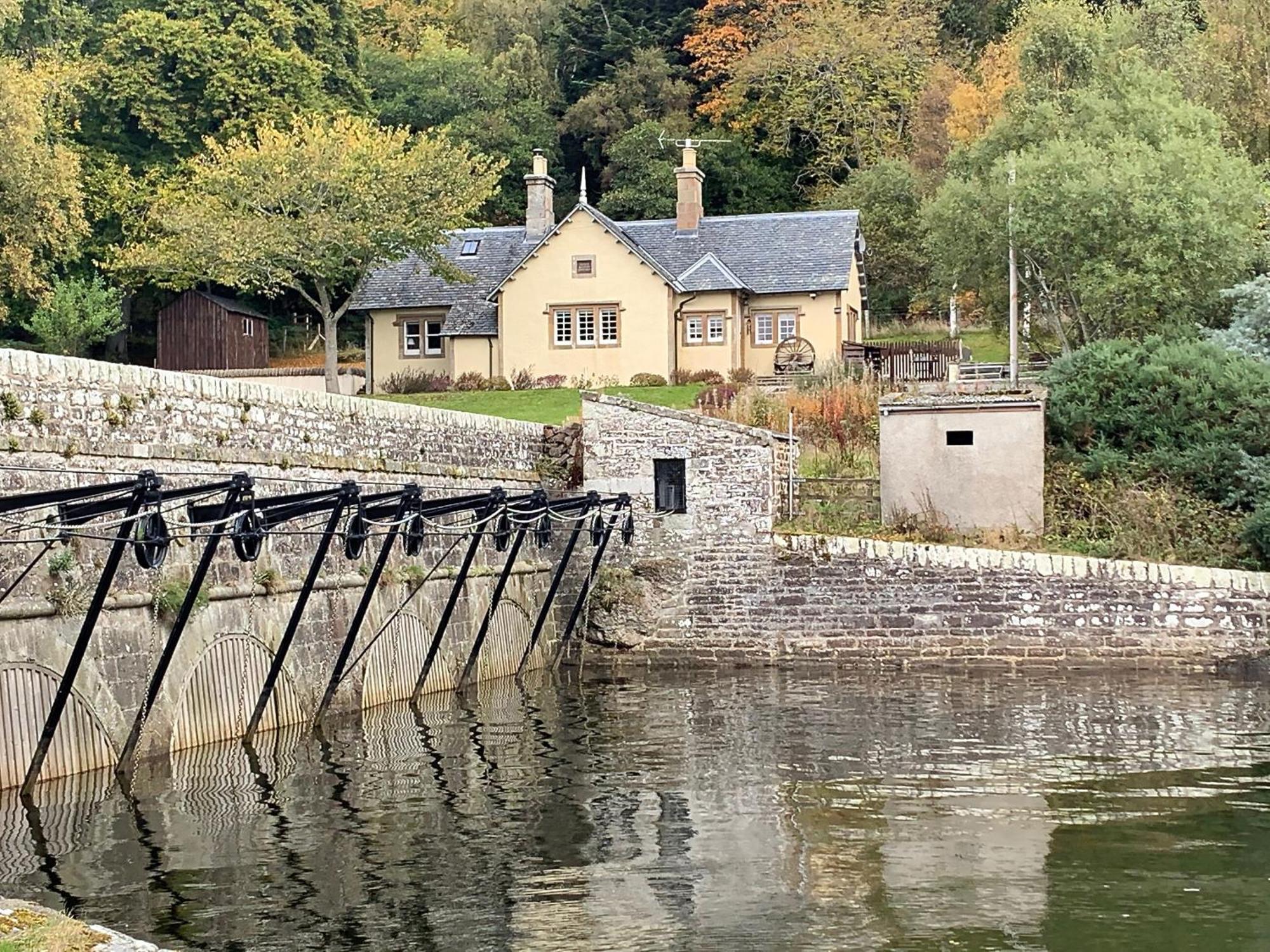 Sluice Keepers Cottage Skelbo ภายนอก รูปภาพ